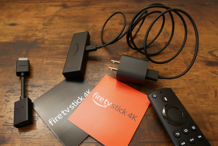 Fire TV Stick 4Kスティック、電源ケーブル接続画像
